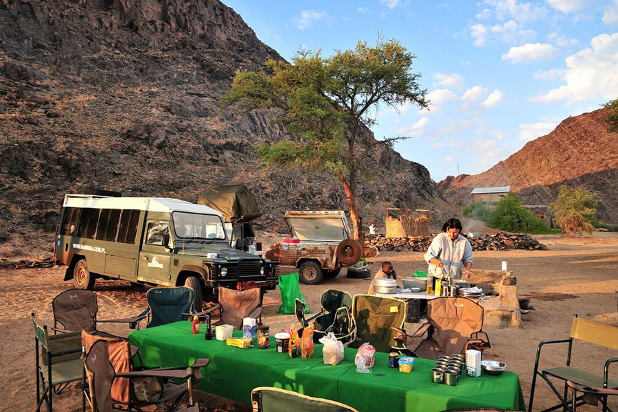 Odpoczynek podczas safari w Namibii