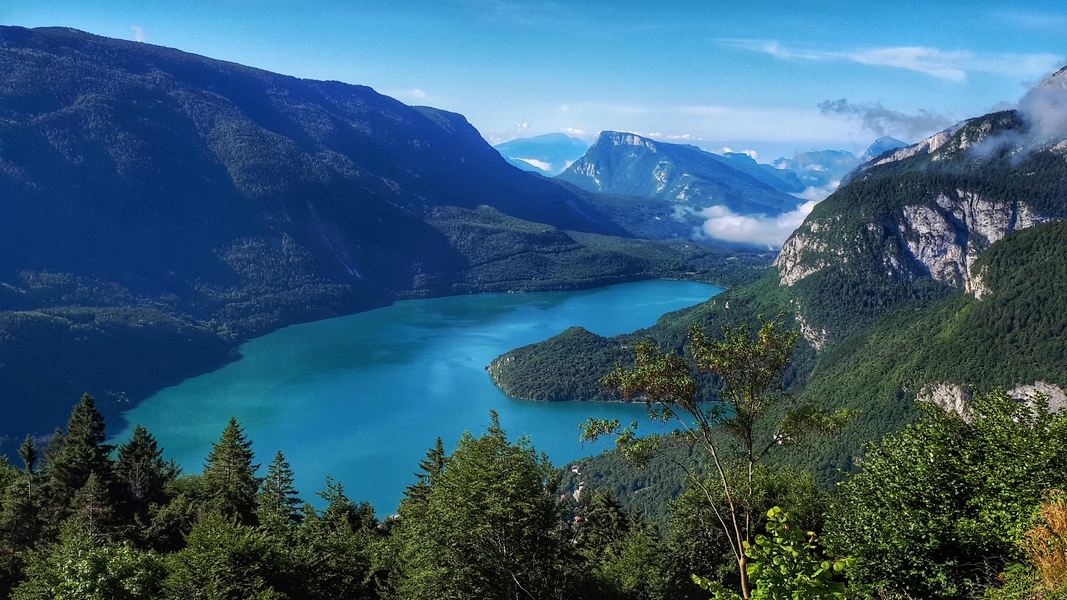 Jezioro Molveno (fot. Paweł Klimek)