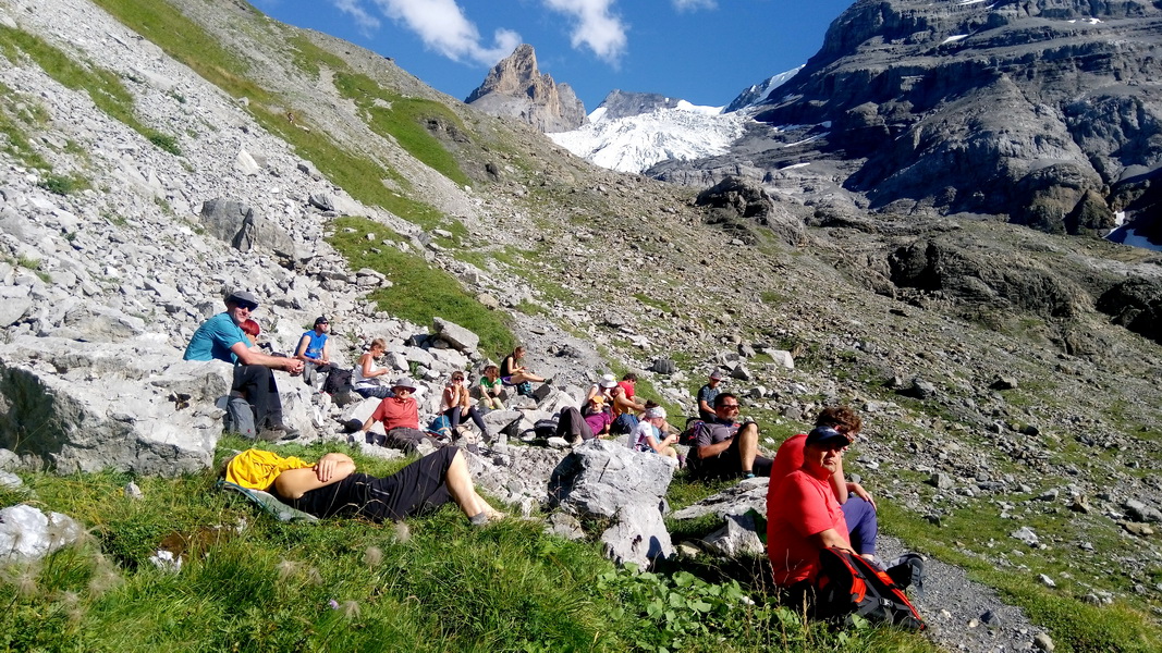 Odpoczynek na trasie Via Alpina (fot. Paweł Klimek)