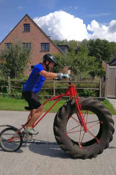 Na naszej trasie znajduje się muzeum szalonych rowerów...