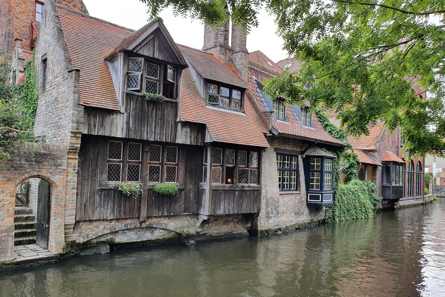 Kanał w Brugii, fot. Mateusz Kołakowski