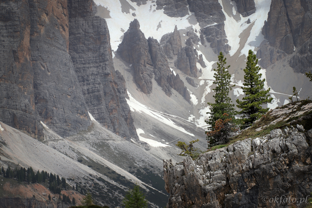 Skalisty świat Dolomitów (fot. S. Adamczak, okfoto.pl) Skalisty świat Dolomitów (fot. S. Adamczak, okfoto.pl)
