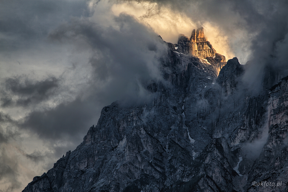 Wschód słońca w Dolomitach (fot. S. Adamczak, okfoto.pl) Wschód słońca w Dolomitach (fot. S. Adamczak, okfoto.pl)