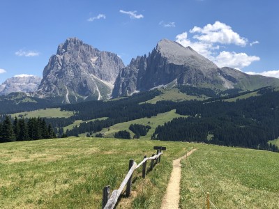 Wędrówka w masywie Alpe di Siusi (fot. Paweł Klimek)