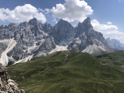 Spacer z widokiem na Palle di San Martino (fot. Paweł Klimek)