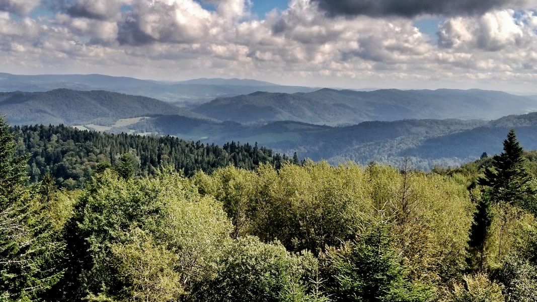 Widok z Korbani w stronę Otrytu (fot. Paweł Klimek)