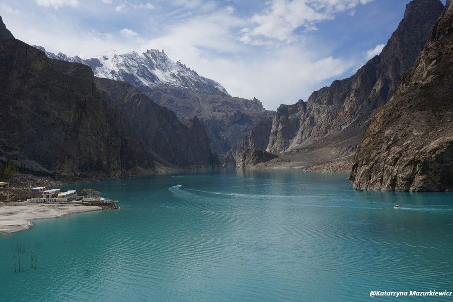 Jezioro Attabad powstałe w 2010 roku.