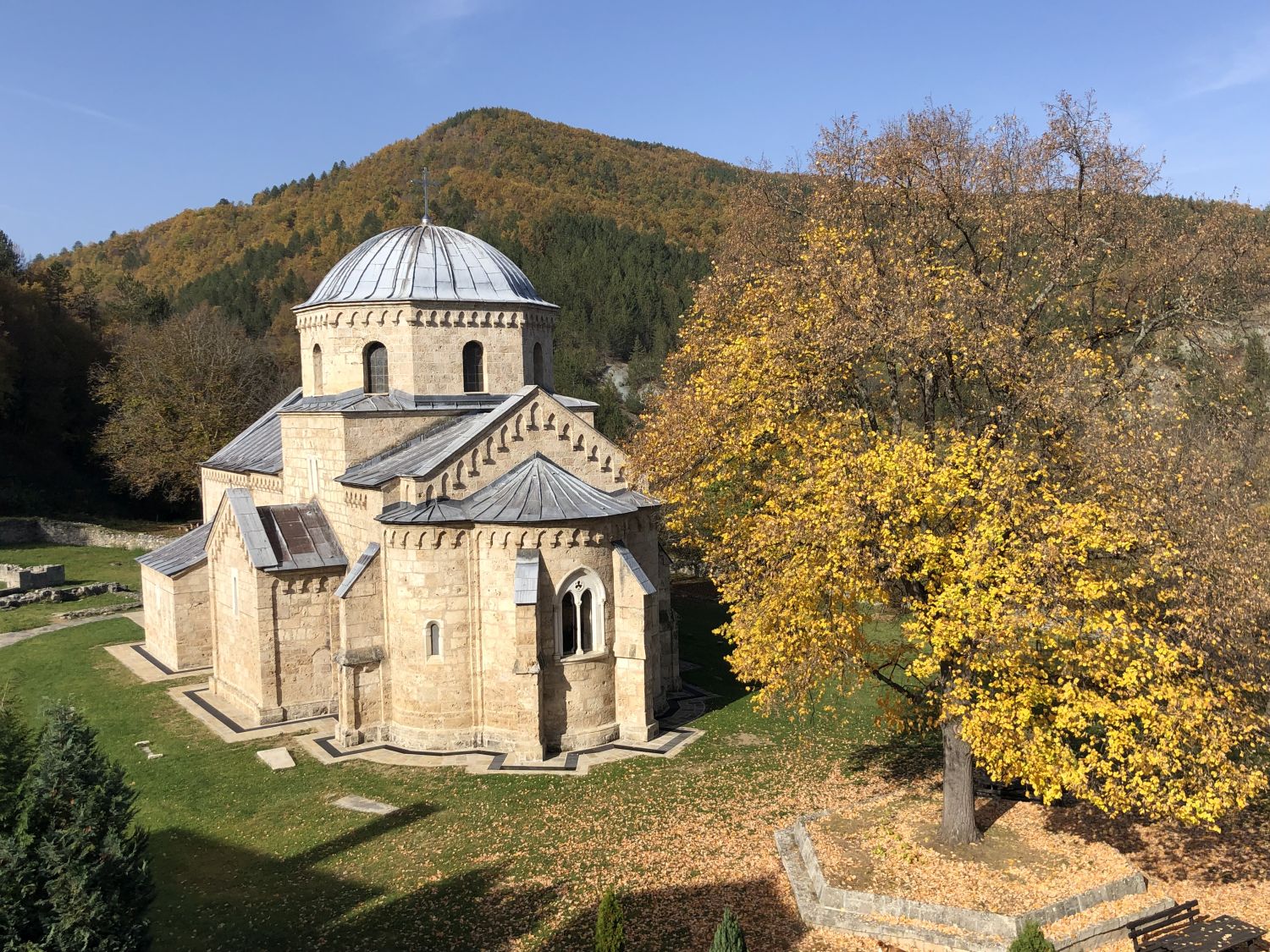 Gradac – jeden z serbskich monastyrów (fot. Paweł Klimek)
