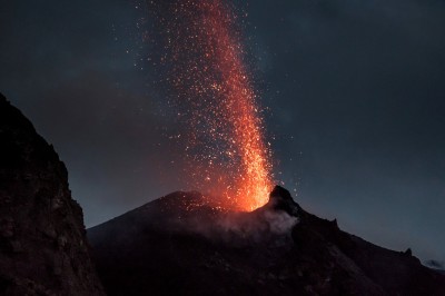 Spektakularny wybuch Stromboli, foto. Marek Danielak