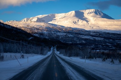 W drodze na Senję fot. S. Adamczak, okfoto.pl W drodze na Senję fot. S. Adamczak, okfoto.pl