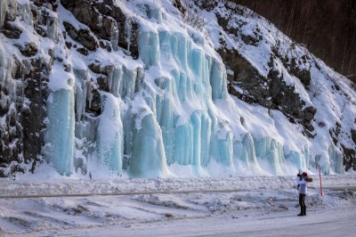 Lodospady w okolicach Tromso (fot. S. Adamczak, okfoto.pl)