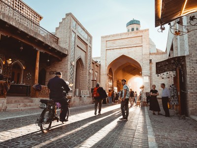 Toki Sarrofon, Buchara